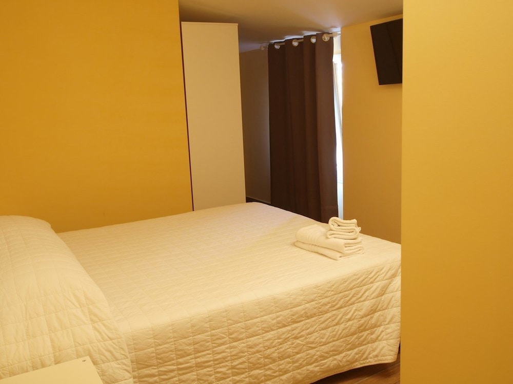 Double Room Single Use photo 3