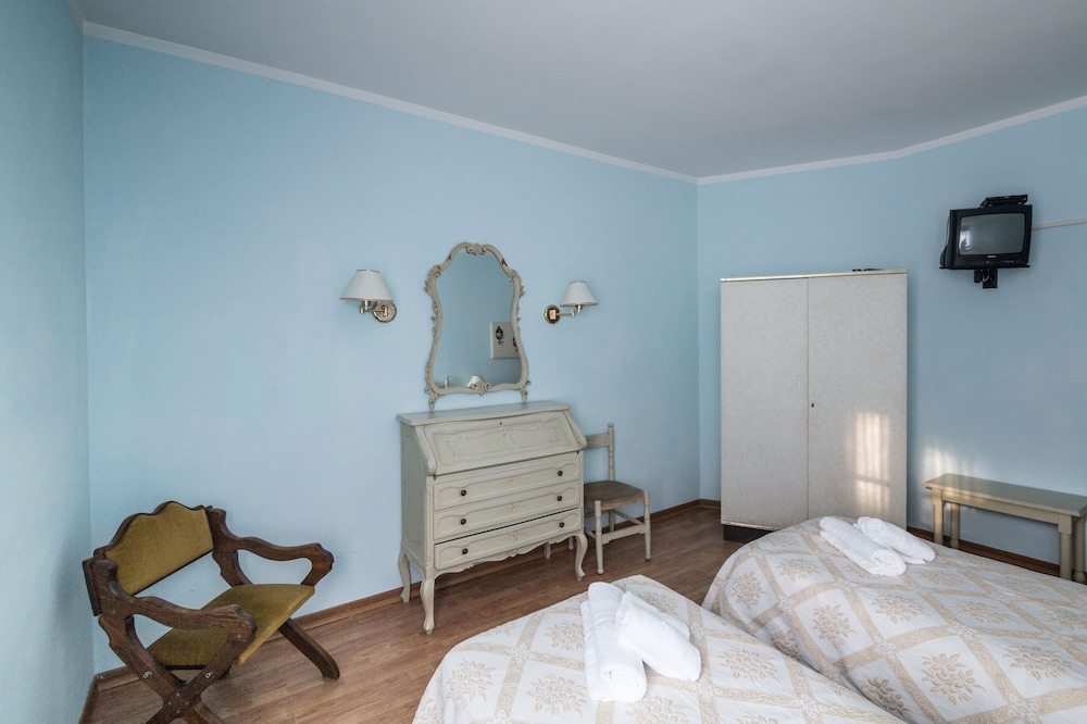 Double Or Twin Room photo 3
