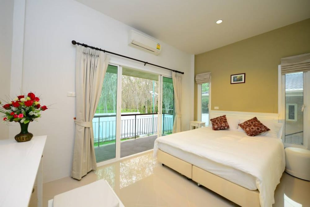 Classic Villa