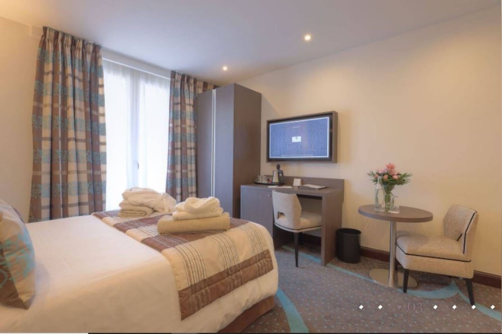 Standard Double Room photo 2