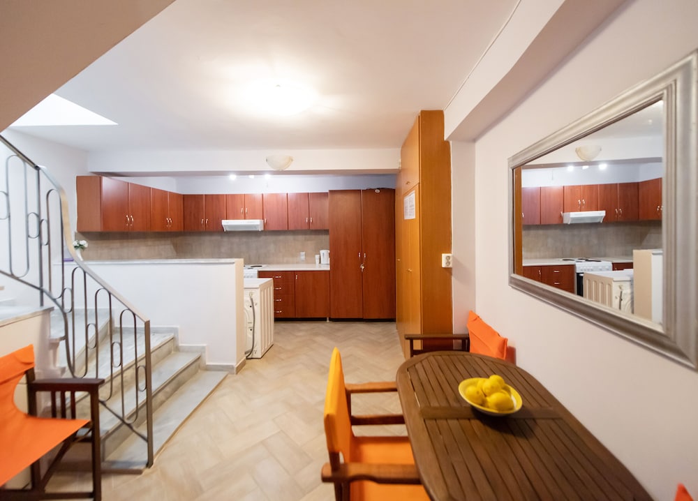 Classic Double Room, Balcony photo 3