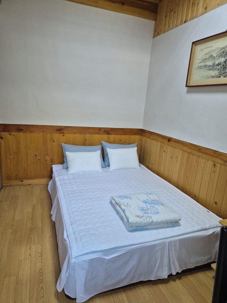 Traditional Room (Ssang-Doong-Ee) photo 3