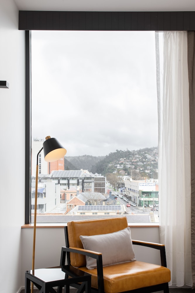 Verge Luxe photo 3