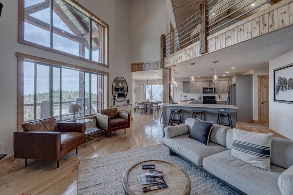 Chalet, 4 Bedrooms photo 1