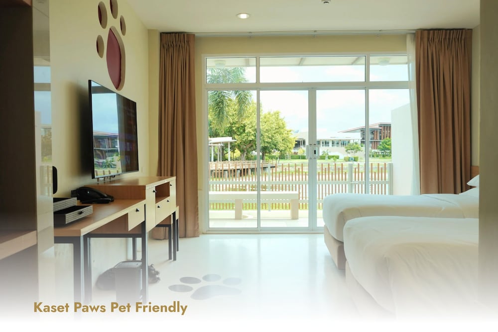 Kaset Paws Pet Friendly - Photo 1