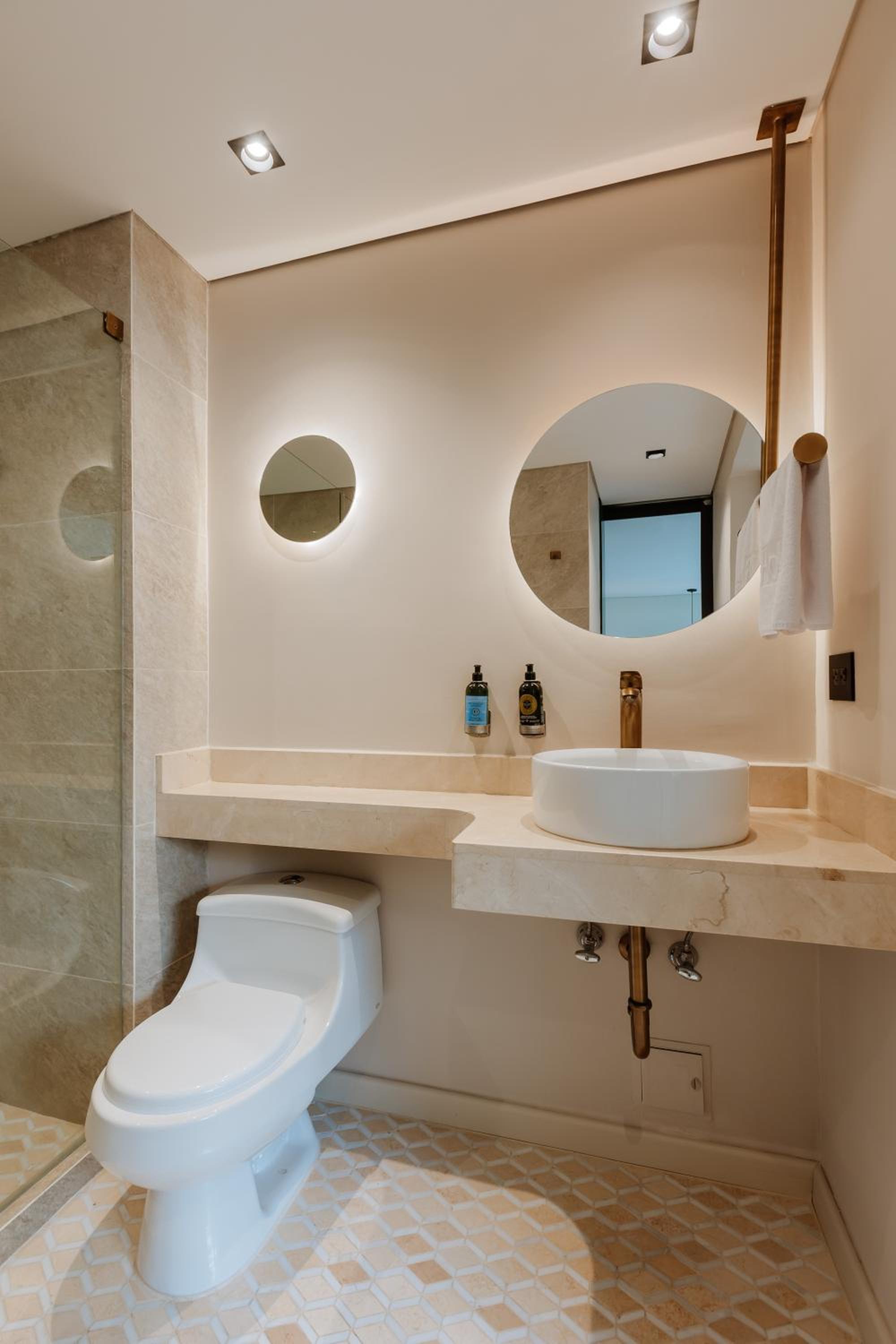 Superior Twin Room with Balcony photo 2