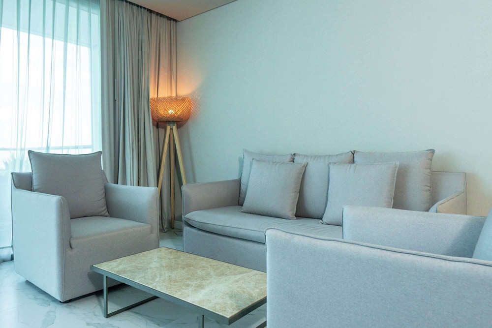 Suite, 1 King Bed, Terrace, Ocean View photo 2