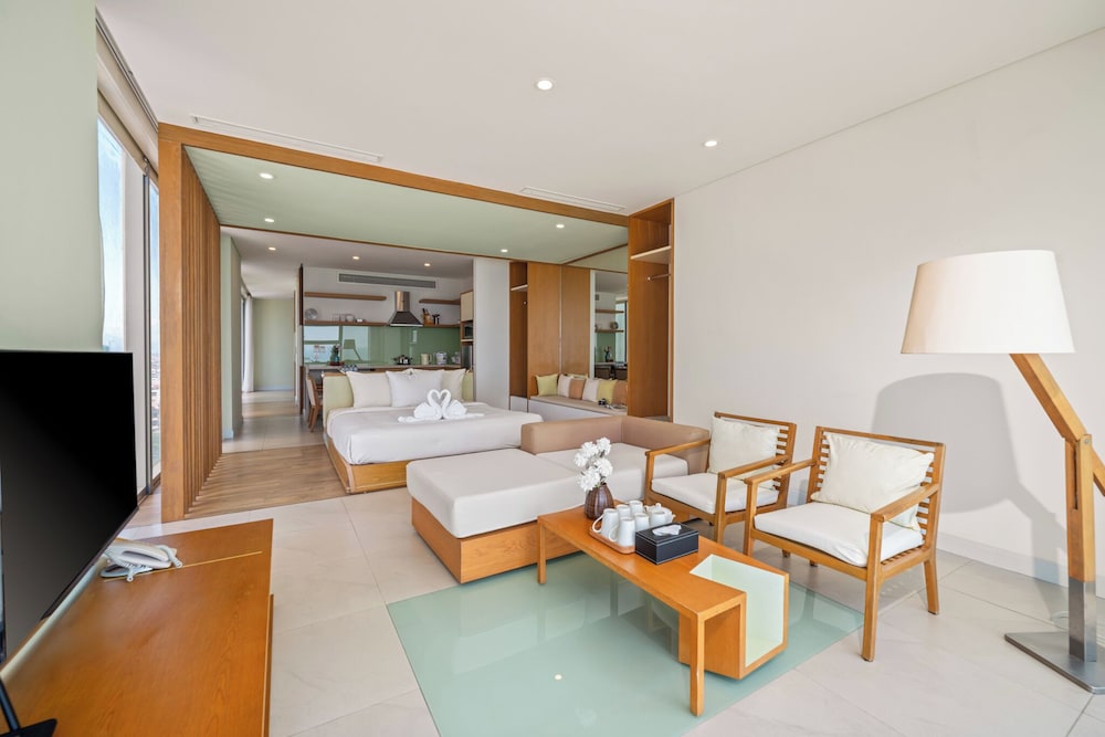 Luxury Apartment, 2 Bedrooms, Non Smoking, Sea View photo 3