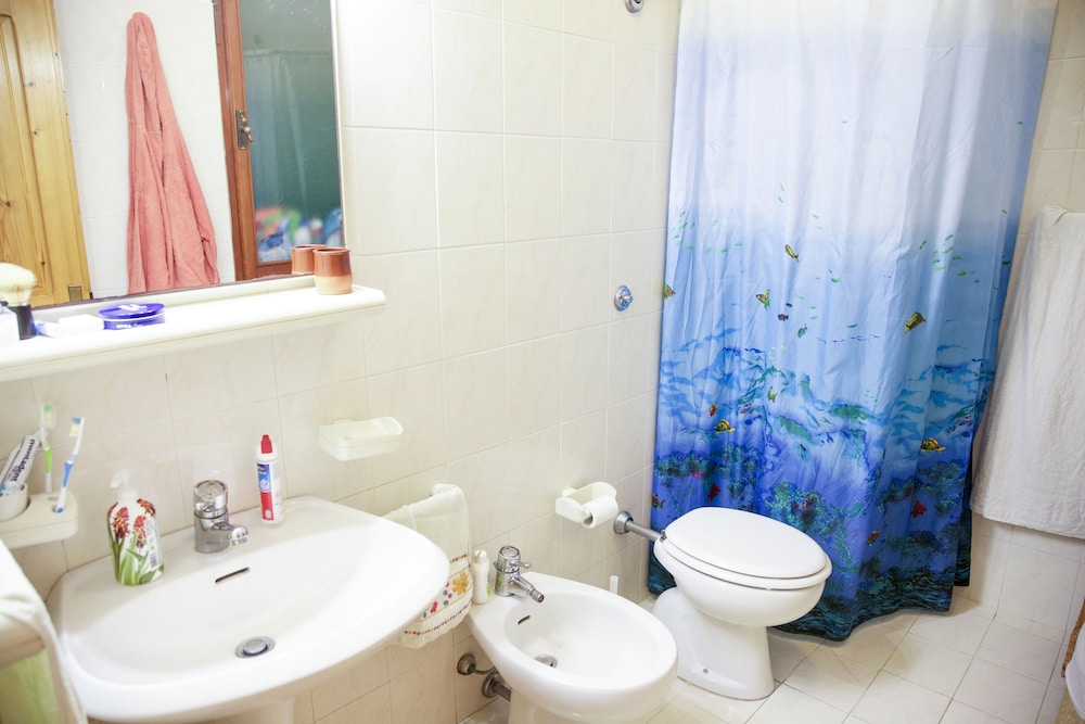 Villa photo 2