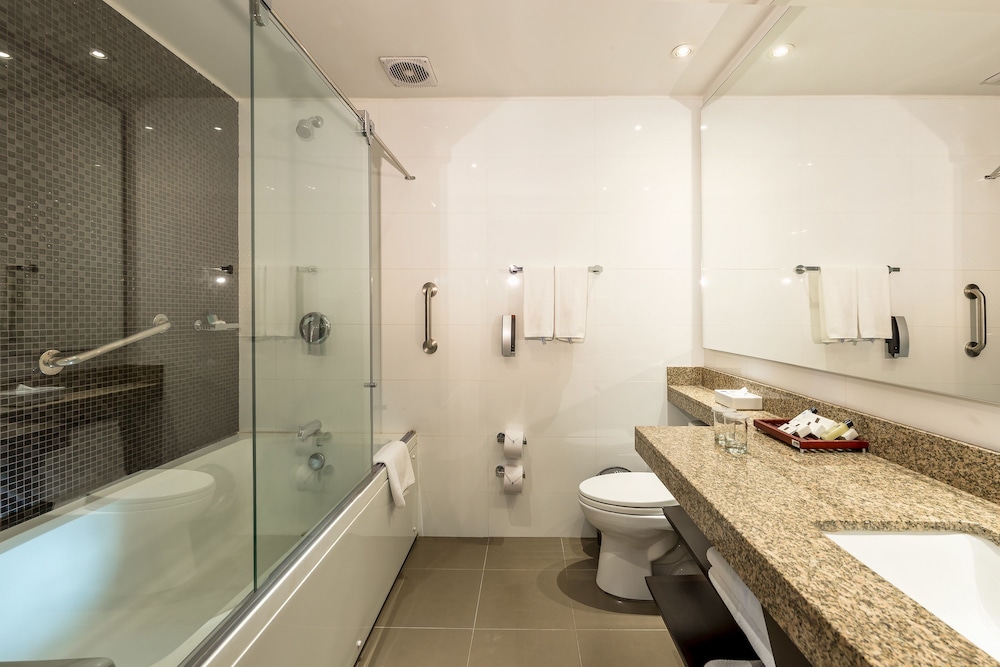 Family Suite, 2 Bedrooms - Photo 9