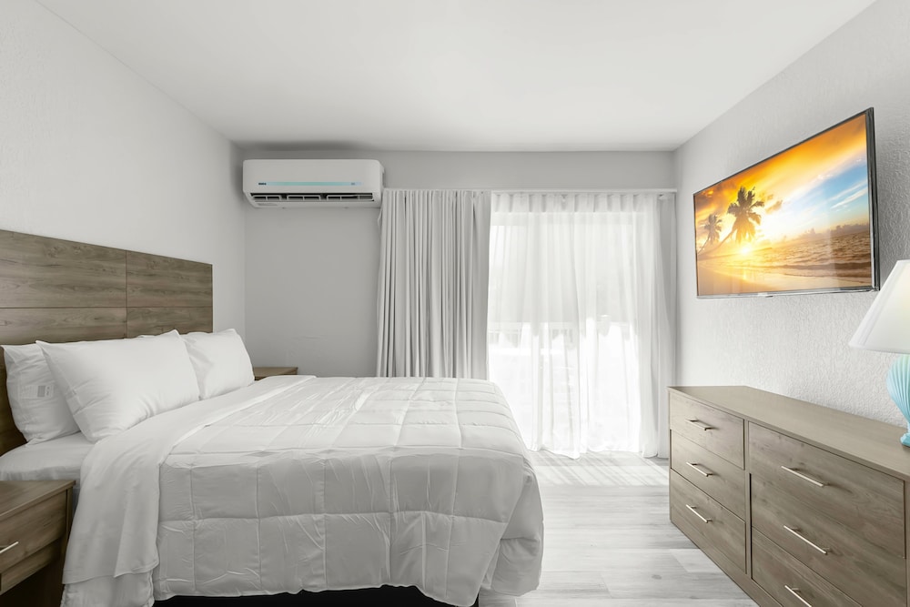 Deluxe Condo