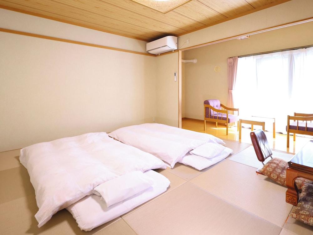 Japanese-style 10tatami mats room, Non Smoking - Photo 7