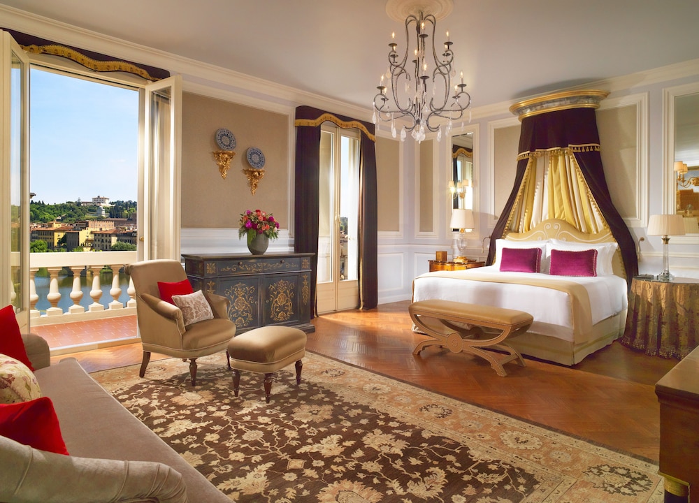 Presidential Suite, 1 King Bed, Terrace, River View