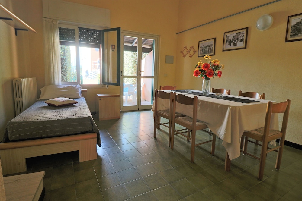 Duplex, 3 Bedrooms (125)