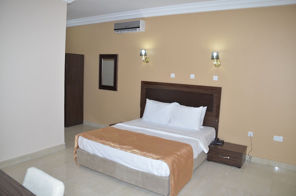 Residency Suite photo 1