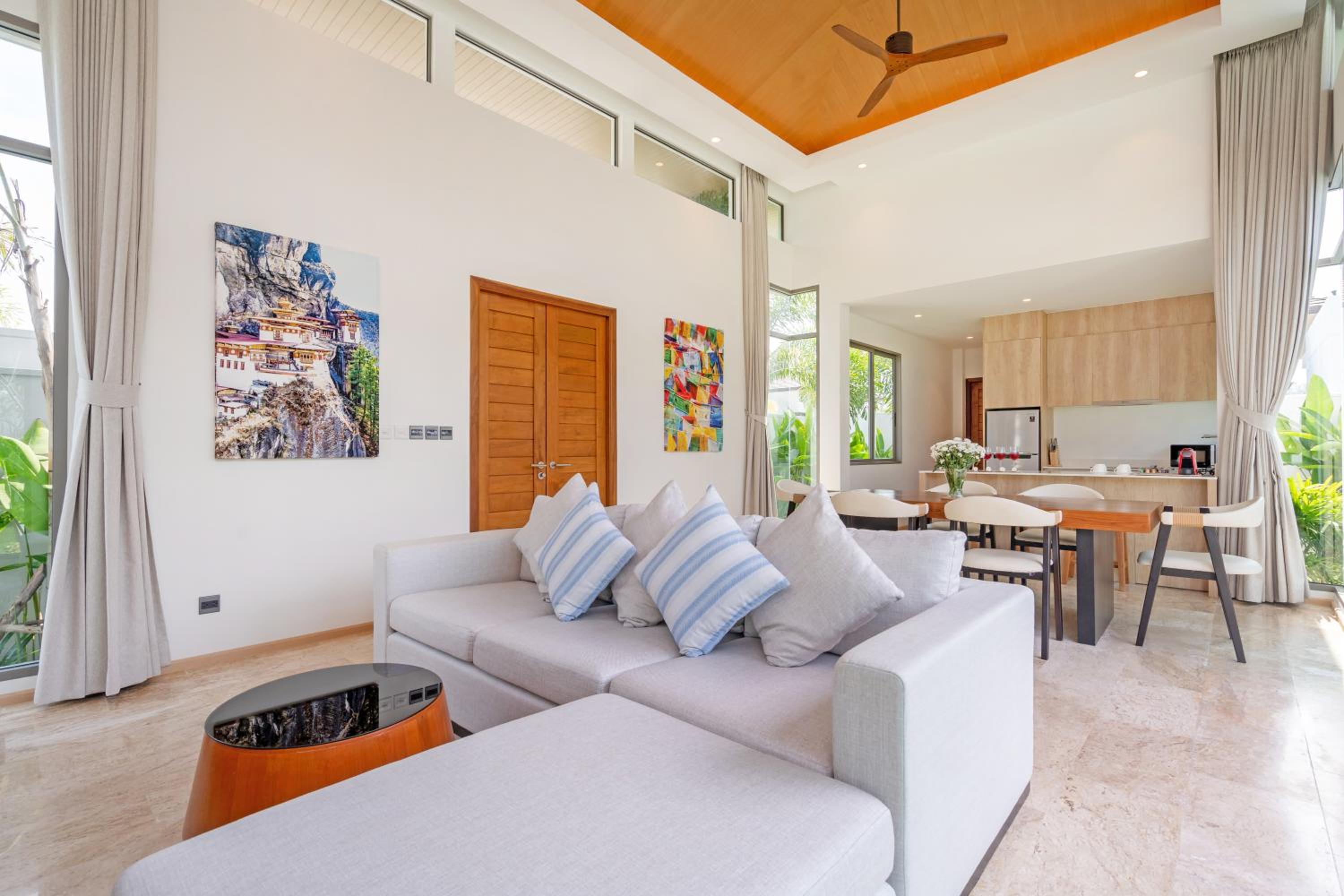 Deluxe Villa