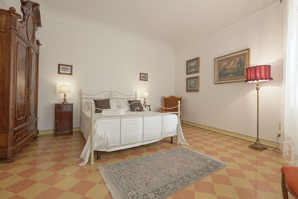 Deluxe Room, 1 Bedroom, City View, Tower photo 2
