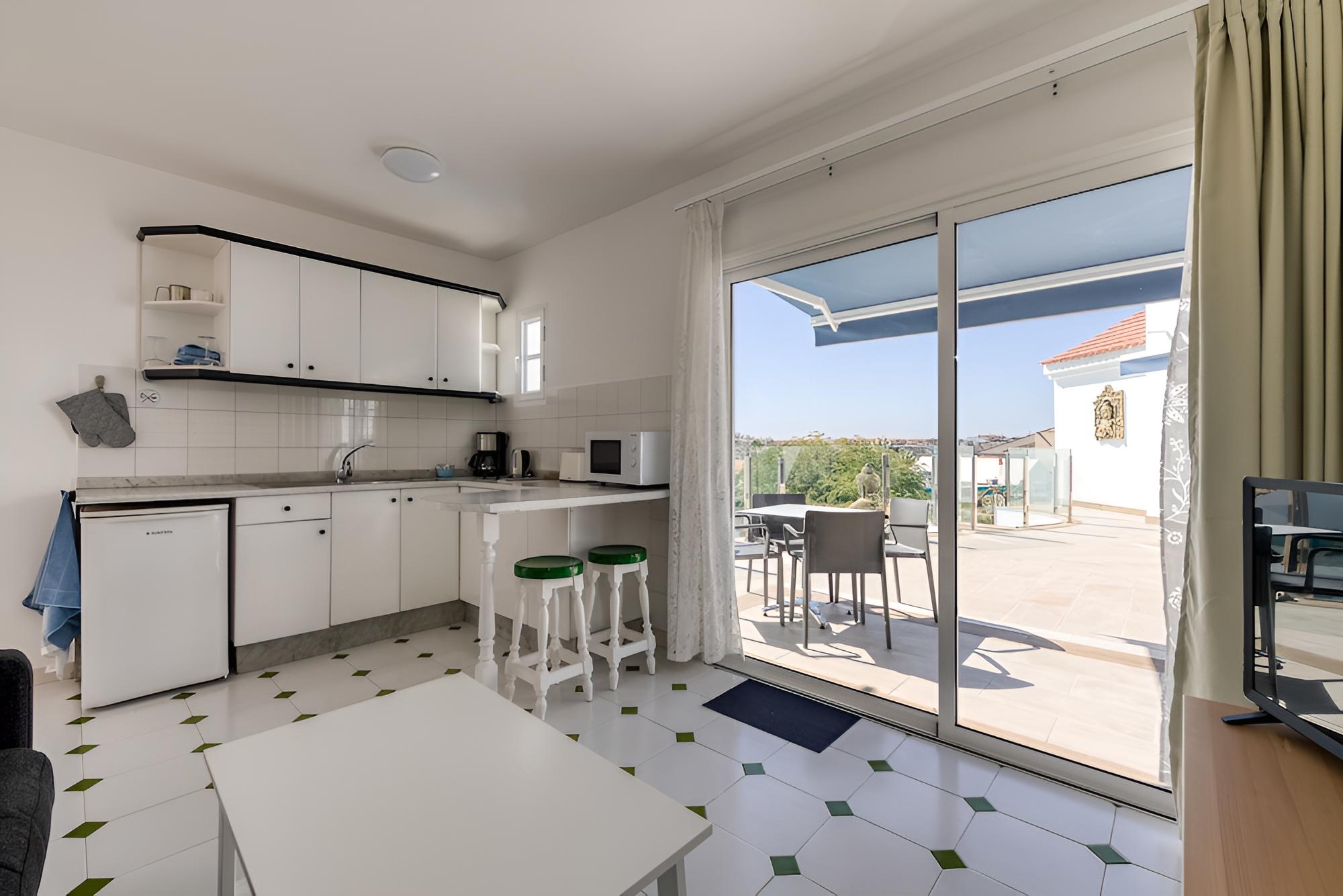 Bungalow, 2 Bedrooms, Terrace photo 1