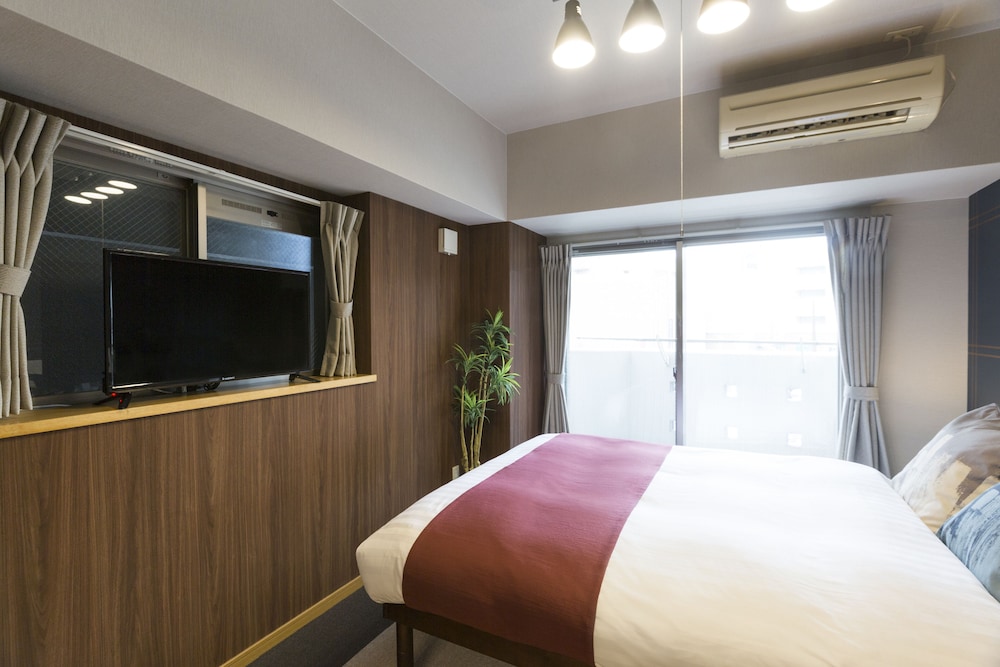 Quadruple Room - Photo 23