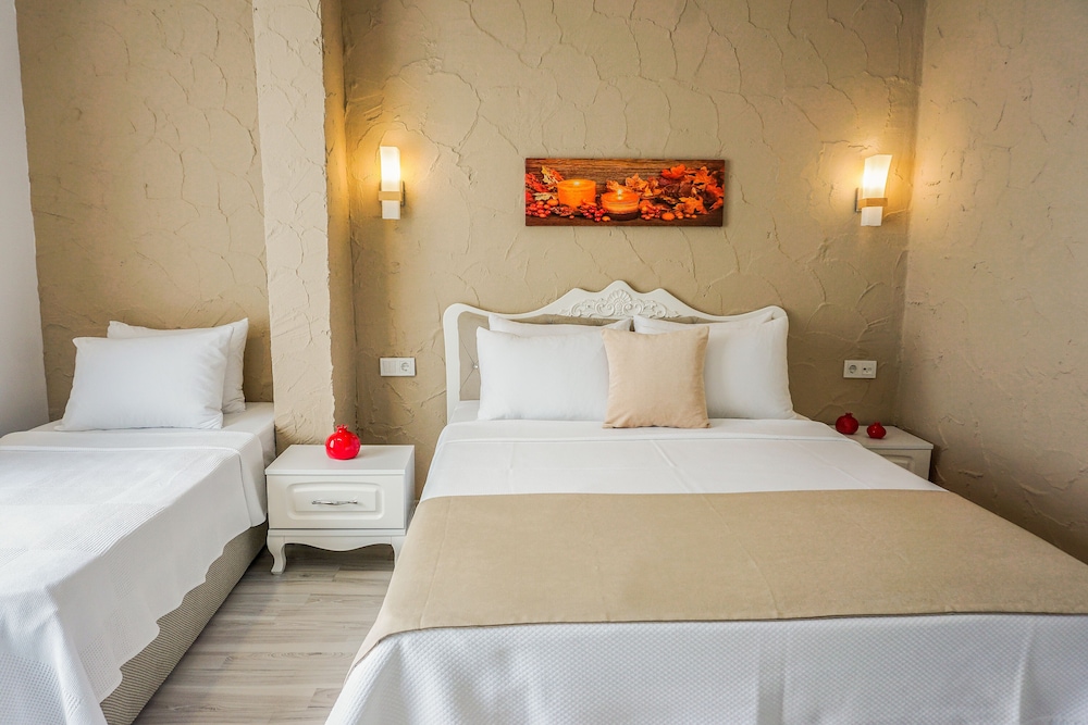 Family Triple Room photo 3