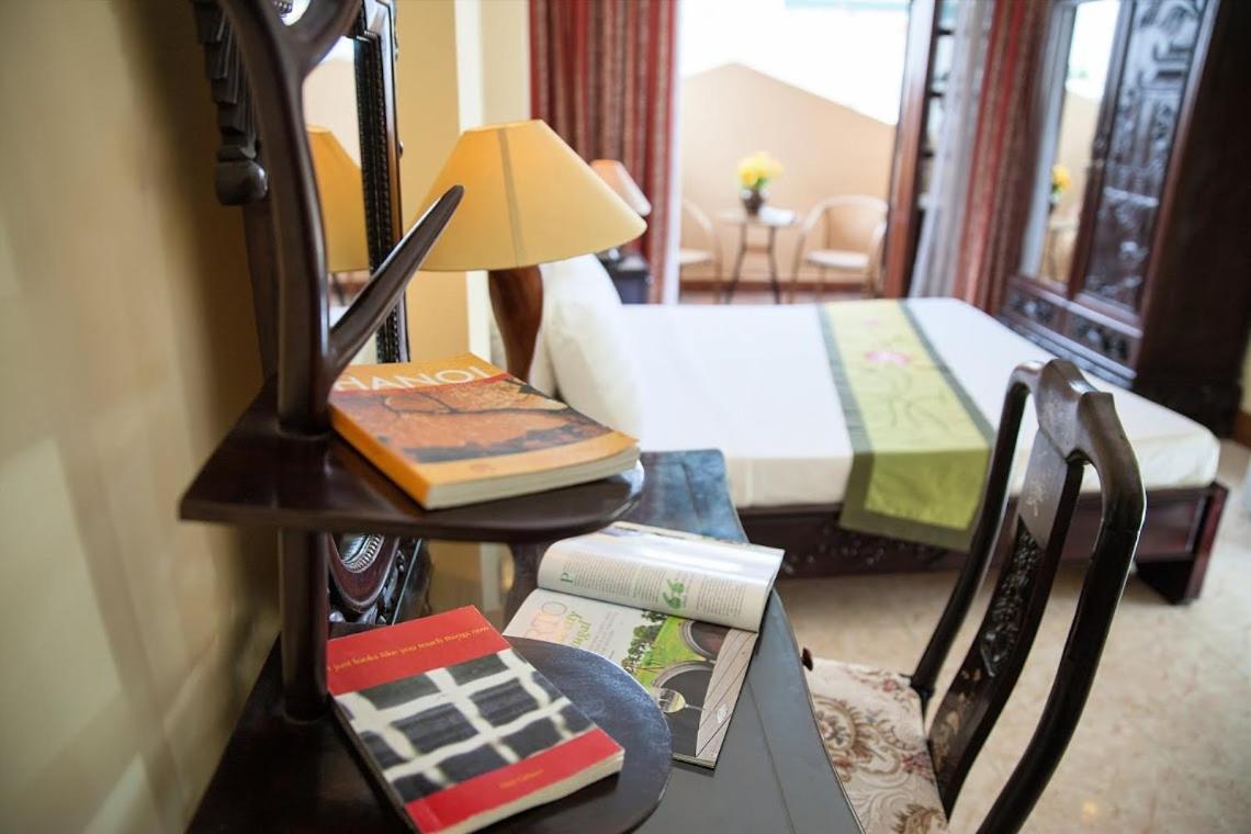 Executive Suite