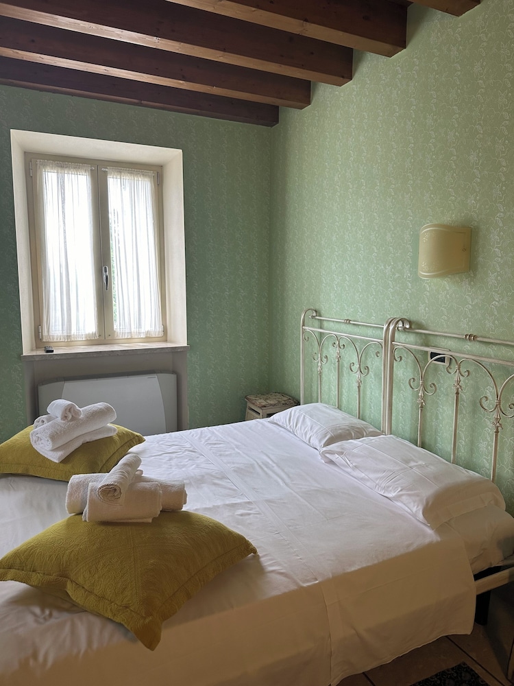 Superior Twin Room photo 2