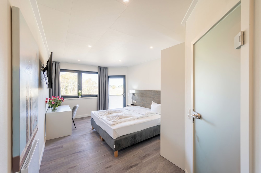 Basic Double Room