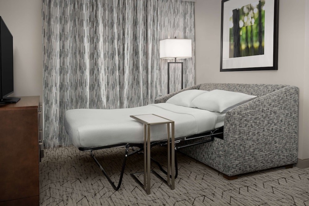 Embassy Suites Springfield, Photo 5