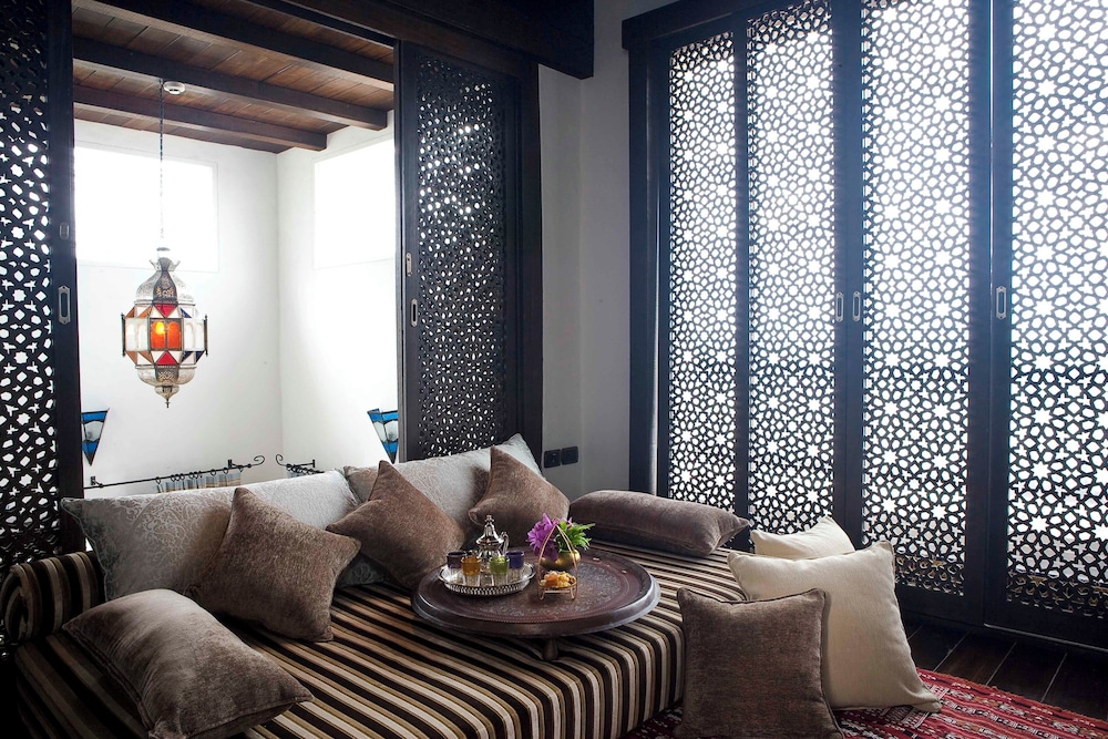 One Bedroom Morocccan Beachfront Villa - Photo 6