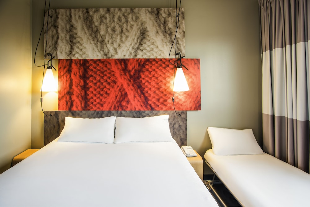 Family Double Room, 1 Queen Bed with Sofa bed