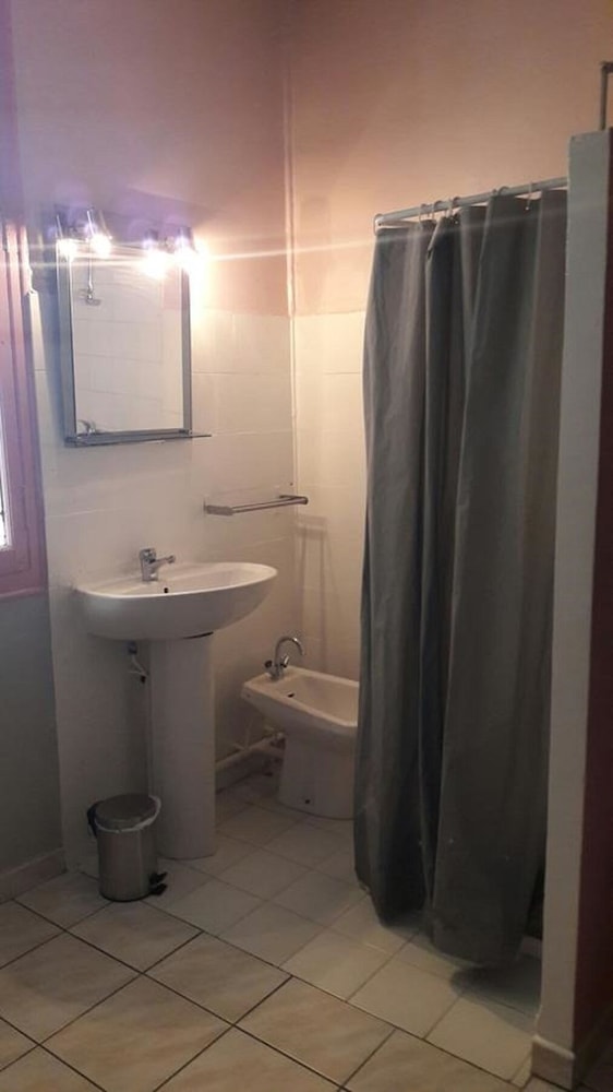Basic Double Room photo 2
