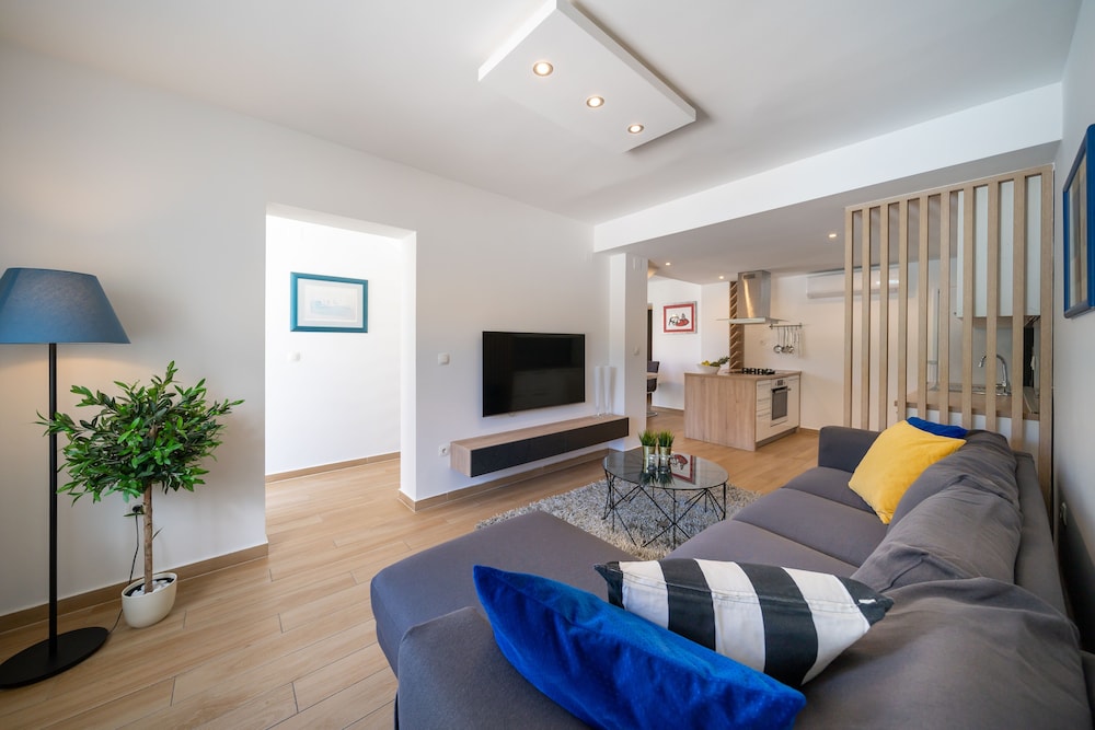 Premium Apartment photo 1
