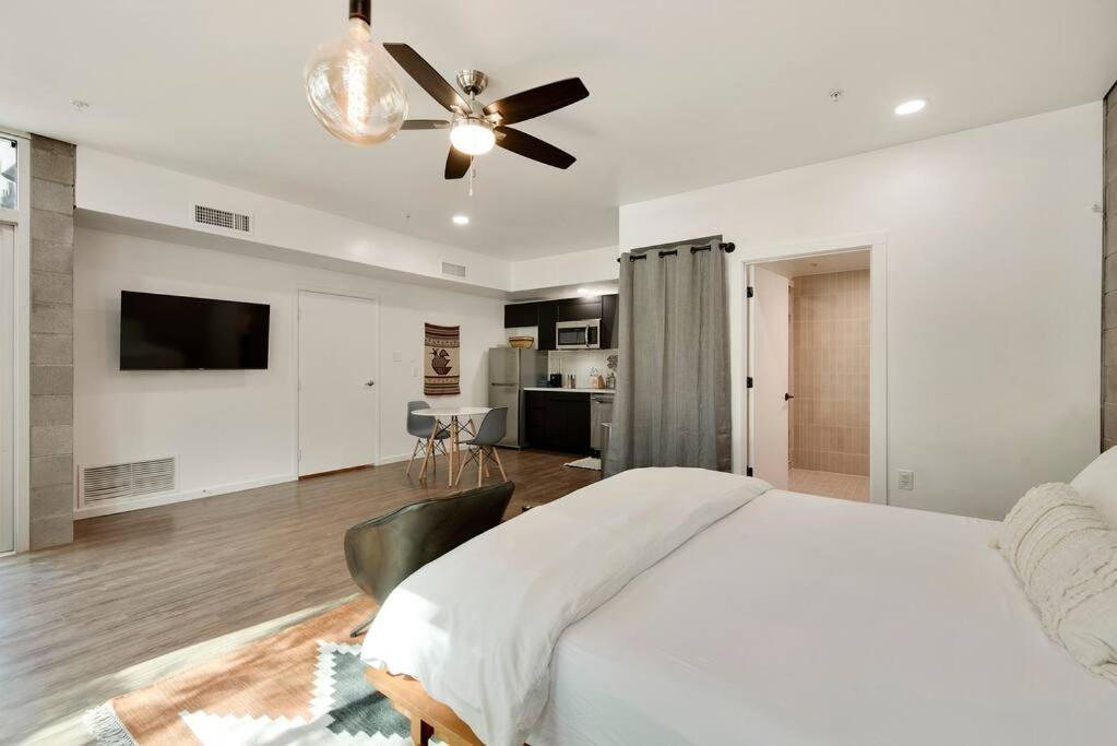 Apartment photo 3
