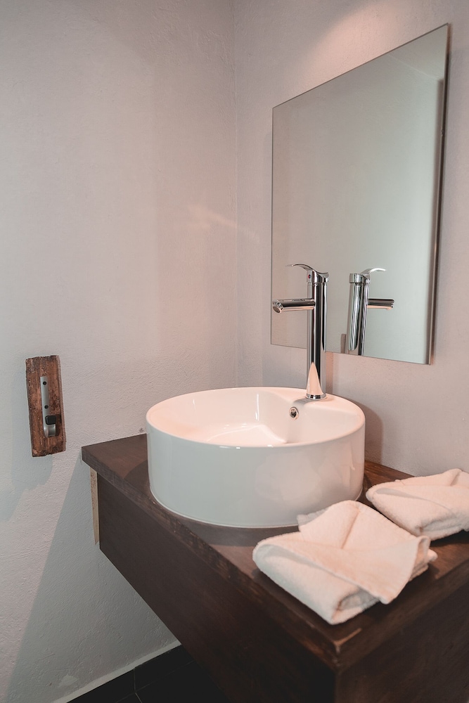 Standard Room (Frente a Terrraza) photo 3