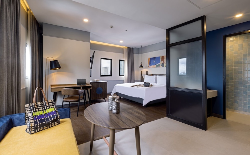Suite Room