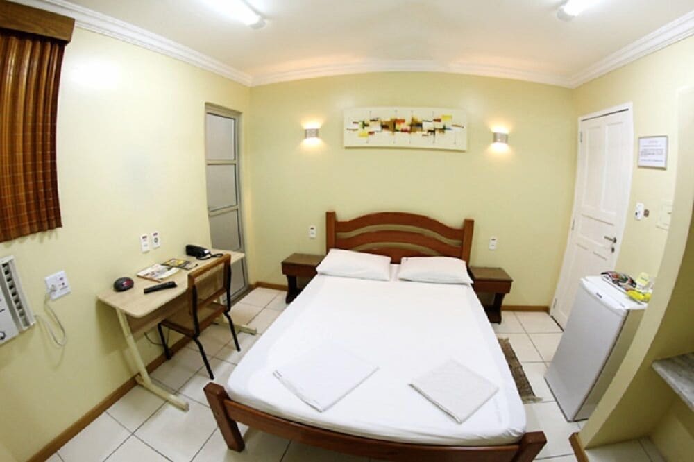Double or Twin Room photo 3