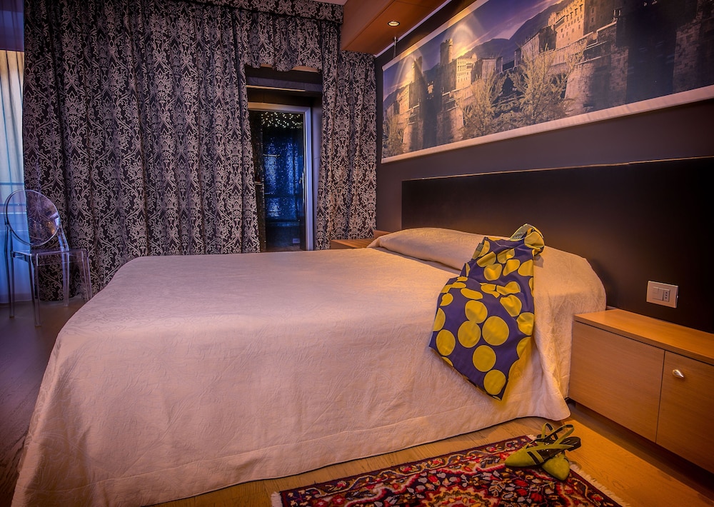 Executive Triple Room