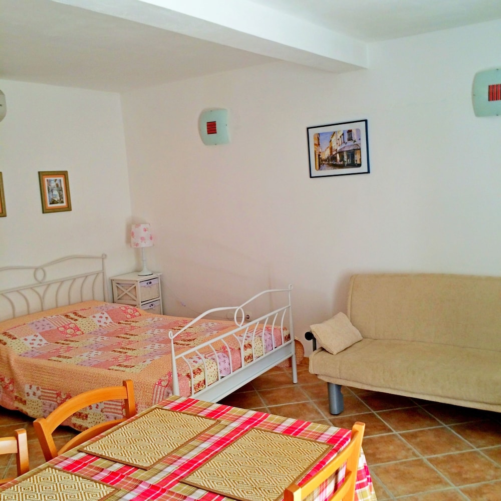 Standard Studio, 1 Double Bed With Sofa Bed, Non Smoking photo 1