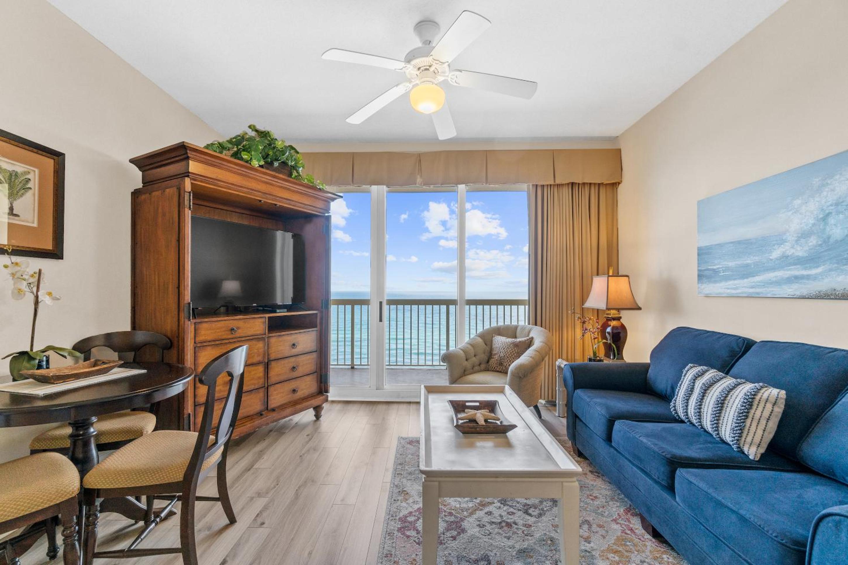 One-Bedroom Suite 1605W with Sea View