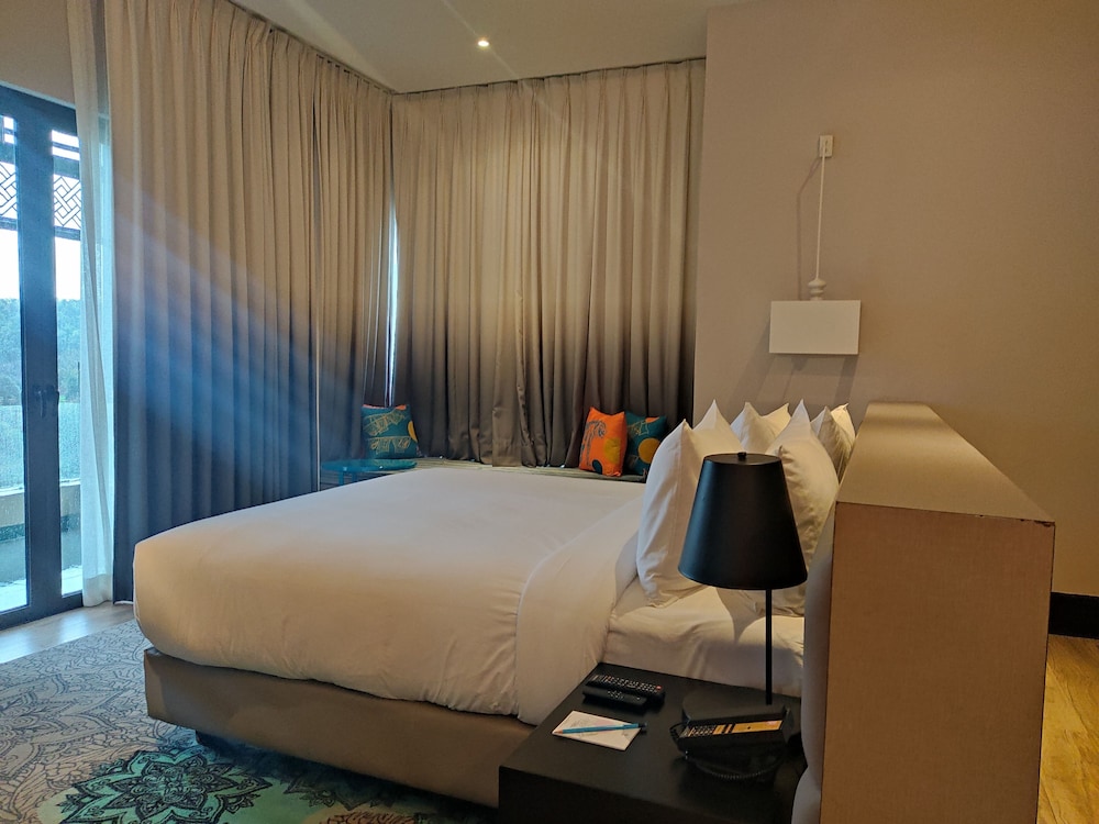 Grand Villa, Mountain View
