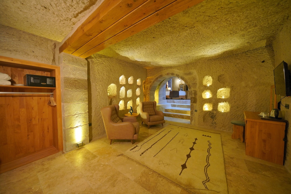 Presidential Pigeon Suite photo 1