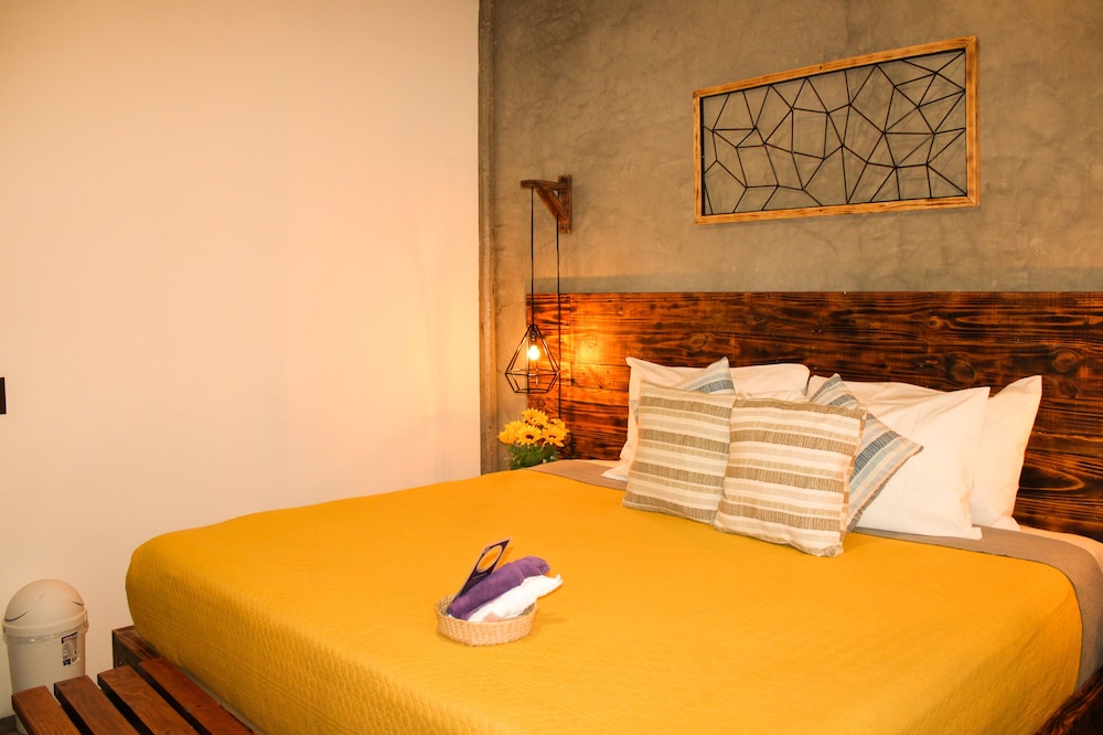 Deluxe Room, Mountain View photo 2