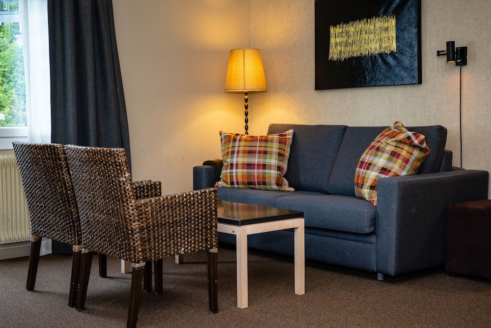 Deluxe Double or Twin Room, Lake View photo 2