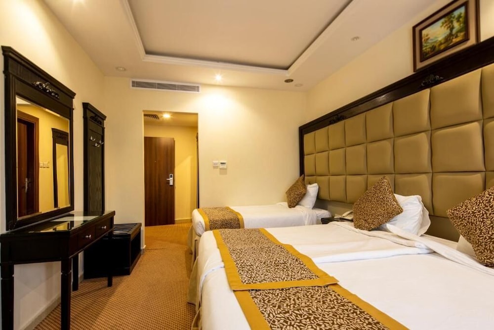 Basic Triple Room - Photo 2