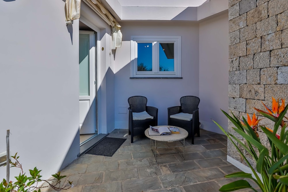Deluxe Room, Sea View photo 3