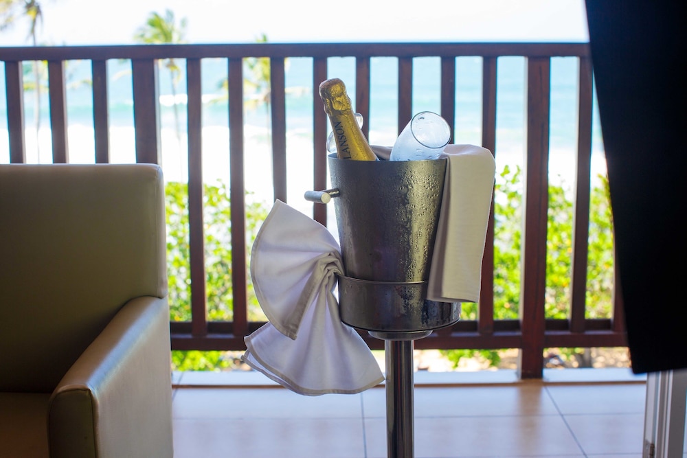 Superior Room, Partial Sea View - Photo 6