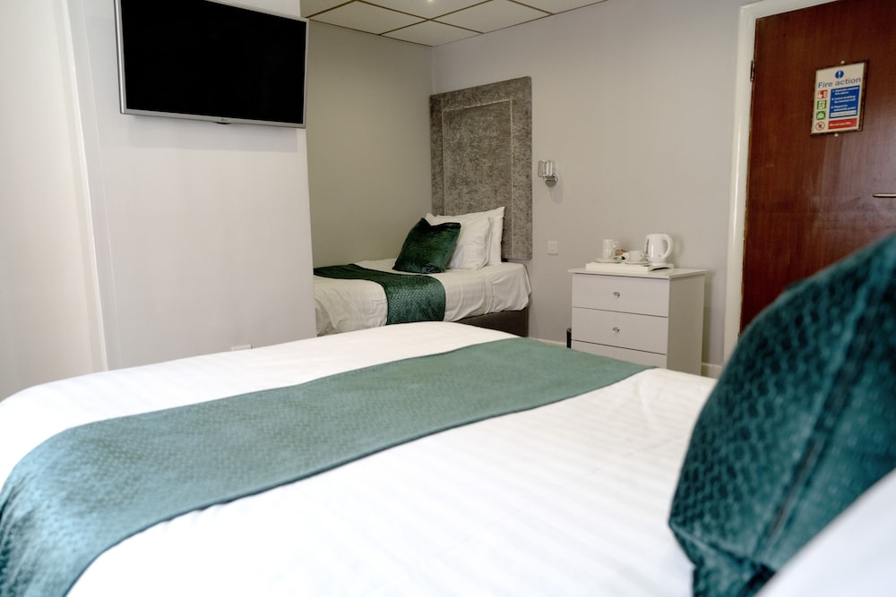 Family Triple Room photo 2