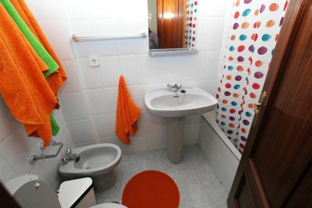 Family Apartment, 2 Bedrooms, Sea View photo 3