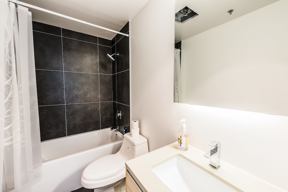 Gladstone Suites - Toronto Central, Photo 14