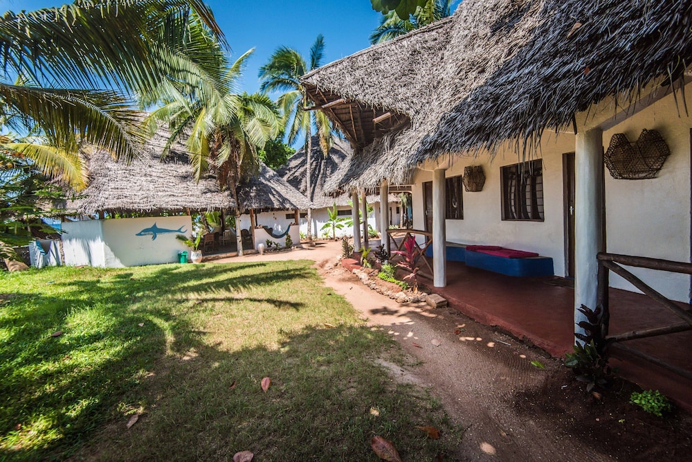 Deluxe Double Room, 1 King Bed, Ocean View, Beachfront